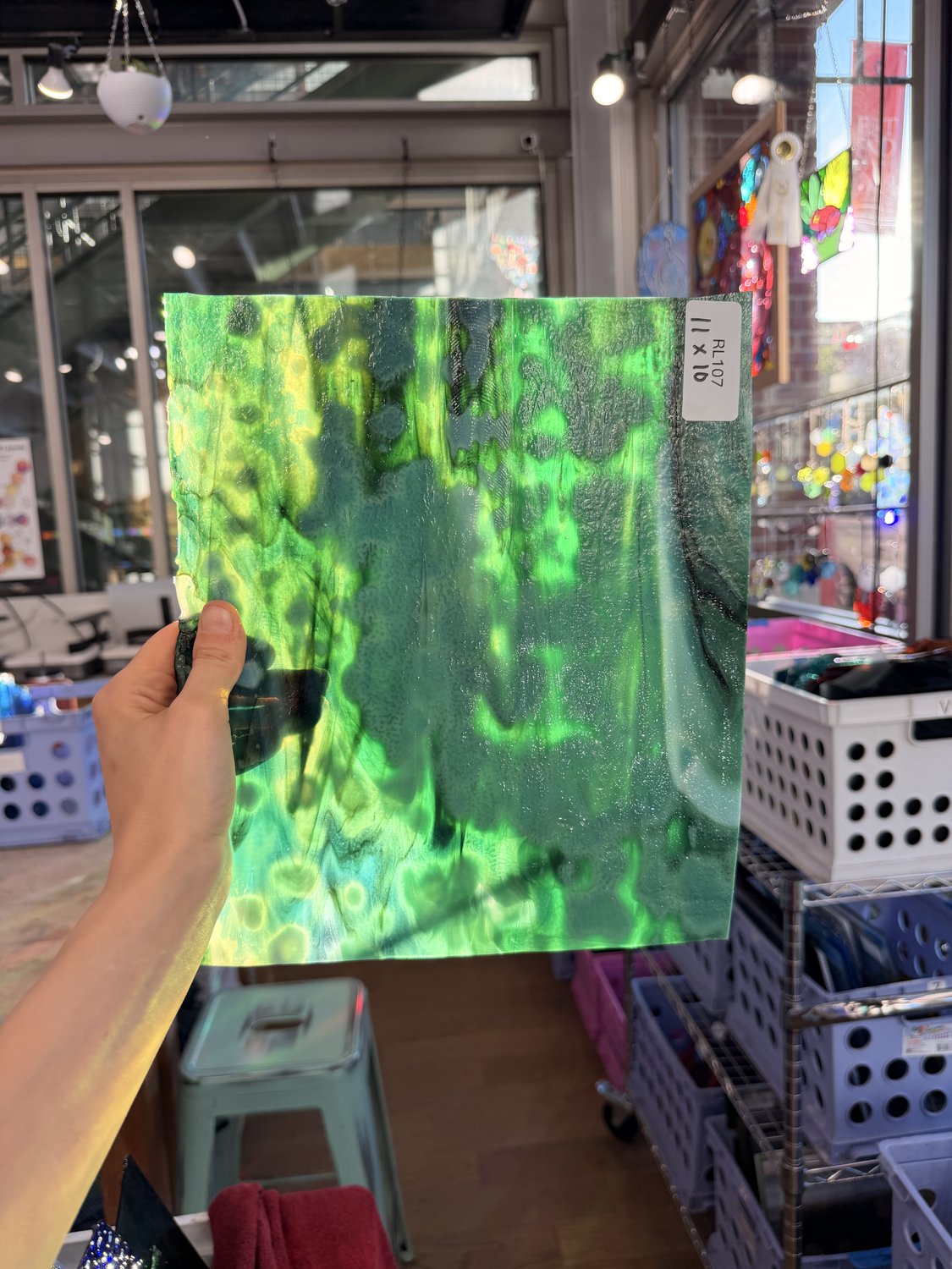 Dark Green Mixed Mottled Sheet Glass