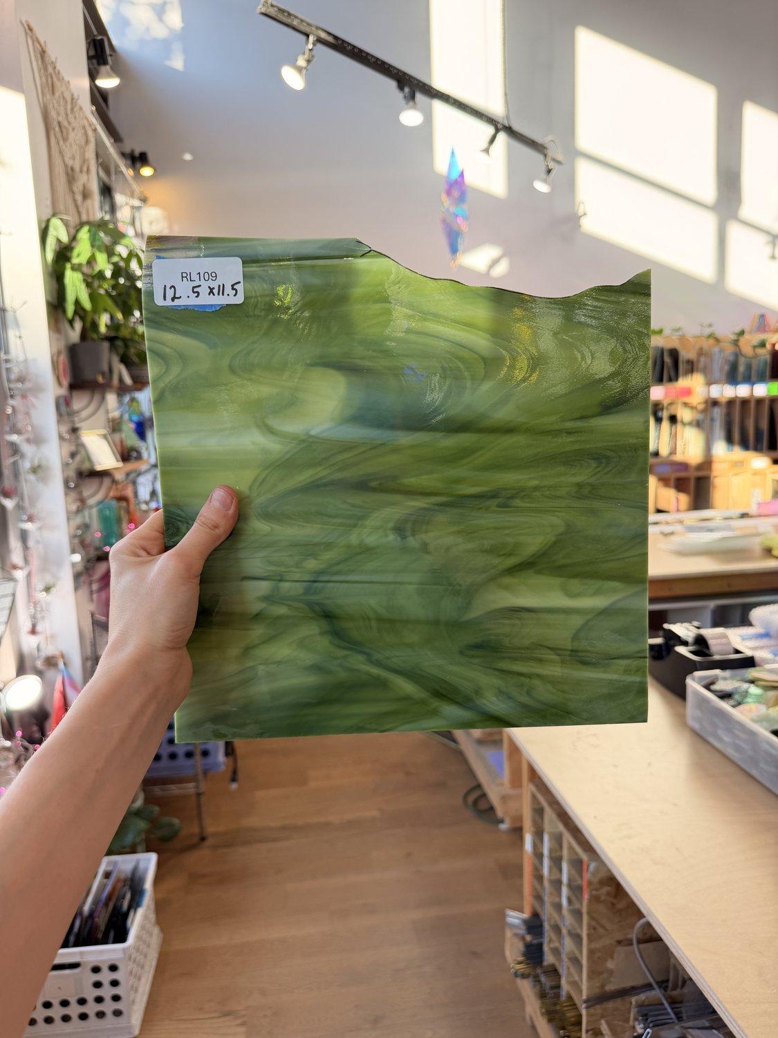 Green White Wispy Vintage Spectrum Sheet Glass