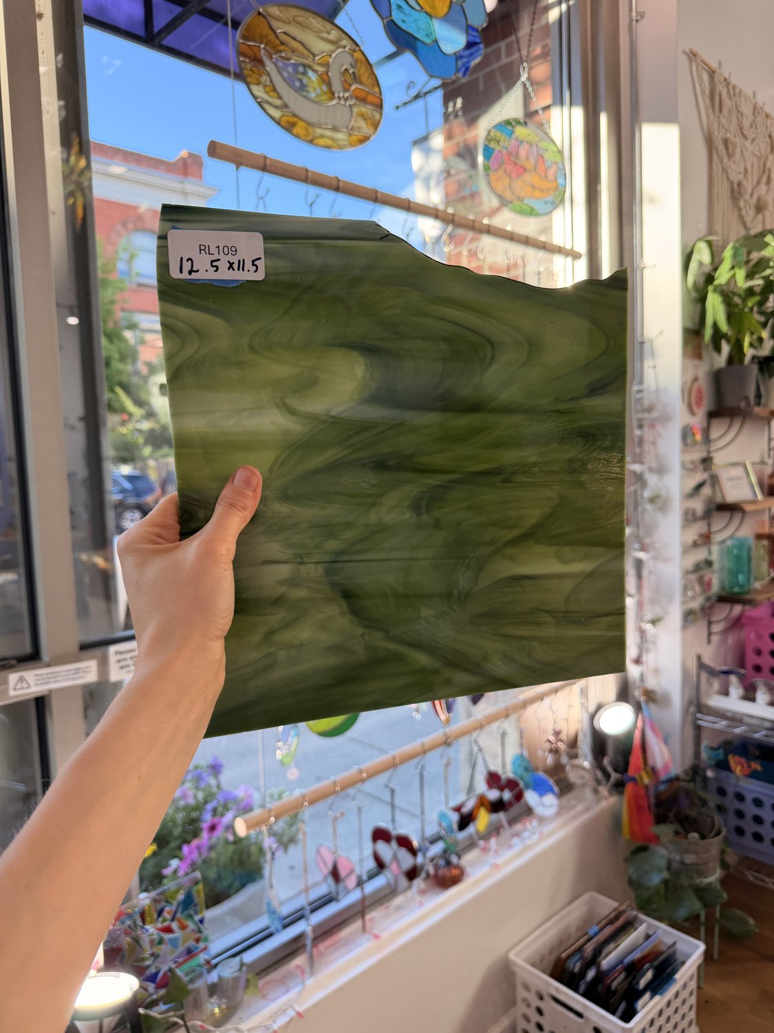 Green White Wispy Vintage Spectrum Sheet Glass