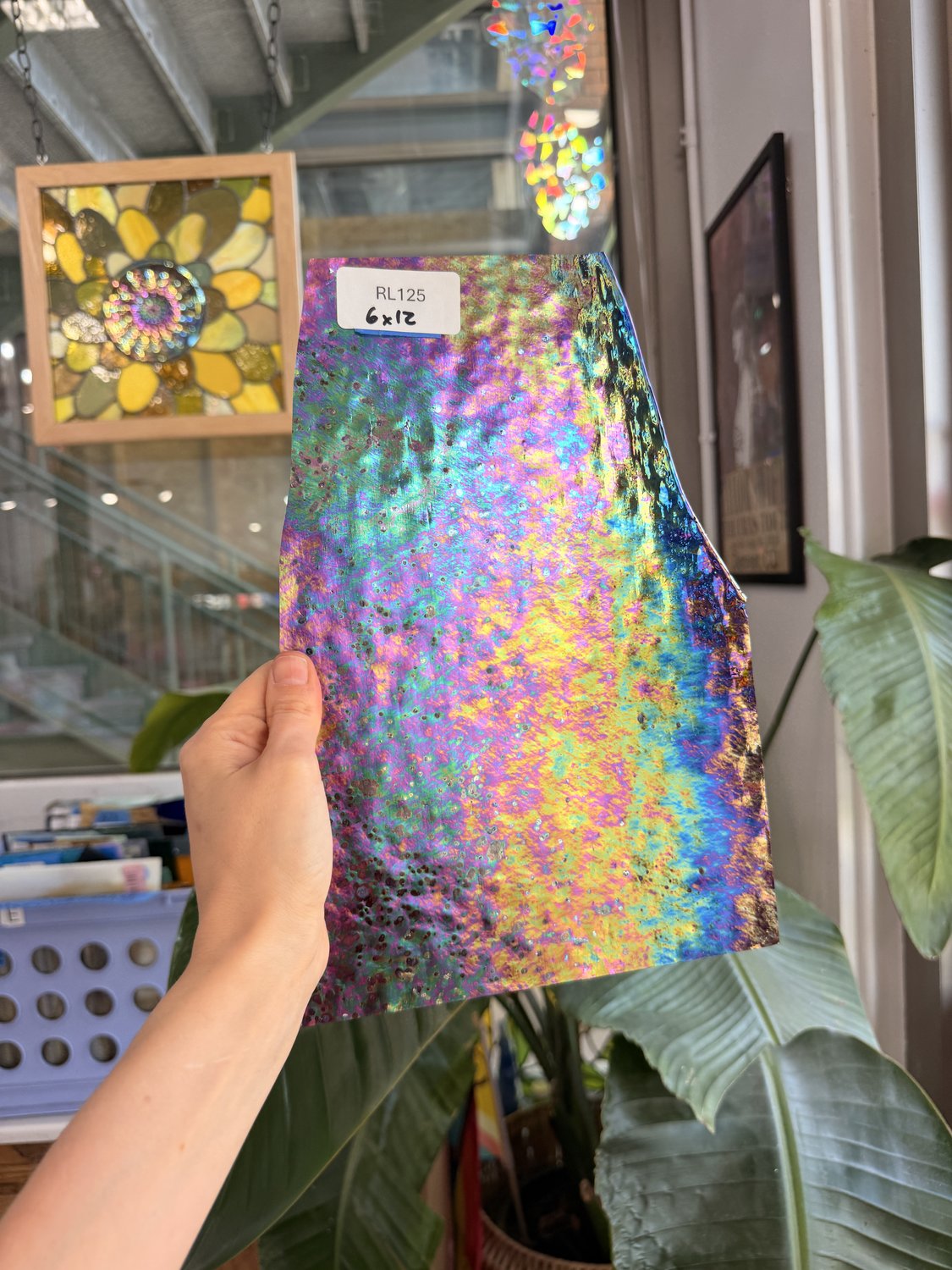Iridescent Transparent Purple Florentine Wissmach (311V)