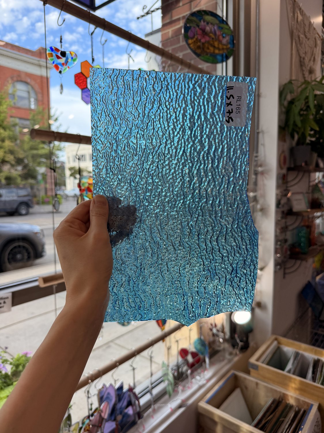 Iridescent Transparent Peacock Blue Tight Ripple Kokomo Sheet Glass
