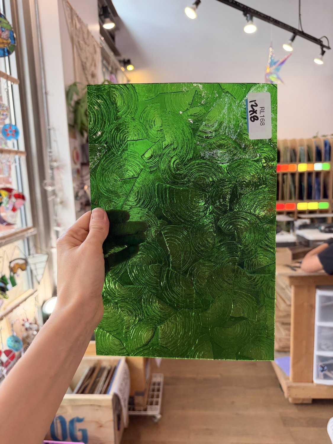 Medium Transparent Christmas Green Rondalite Kokomo Sheet Glass