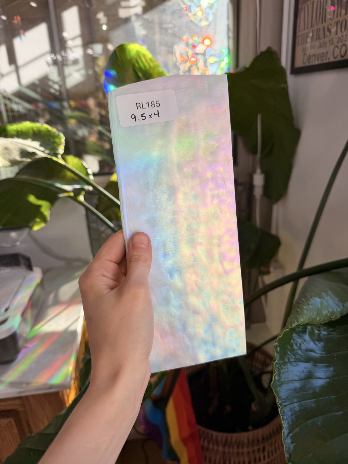 White Mottled Iridescent Youghiogheny Sheet Glass