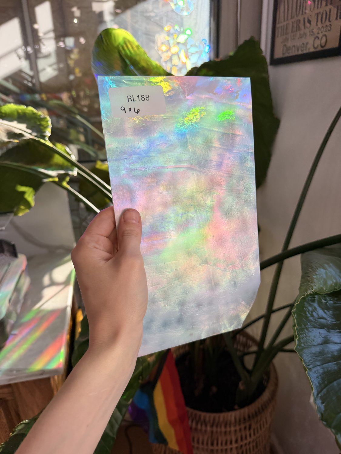 White Mottled Iridescent Youghiogheny Sheet Glass