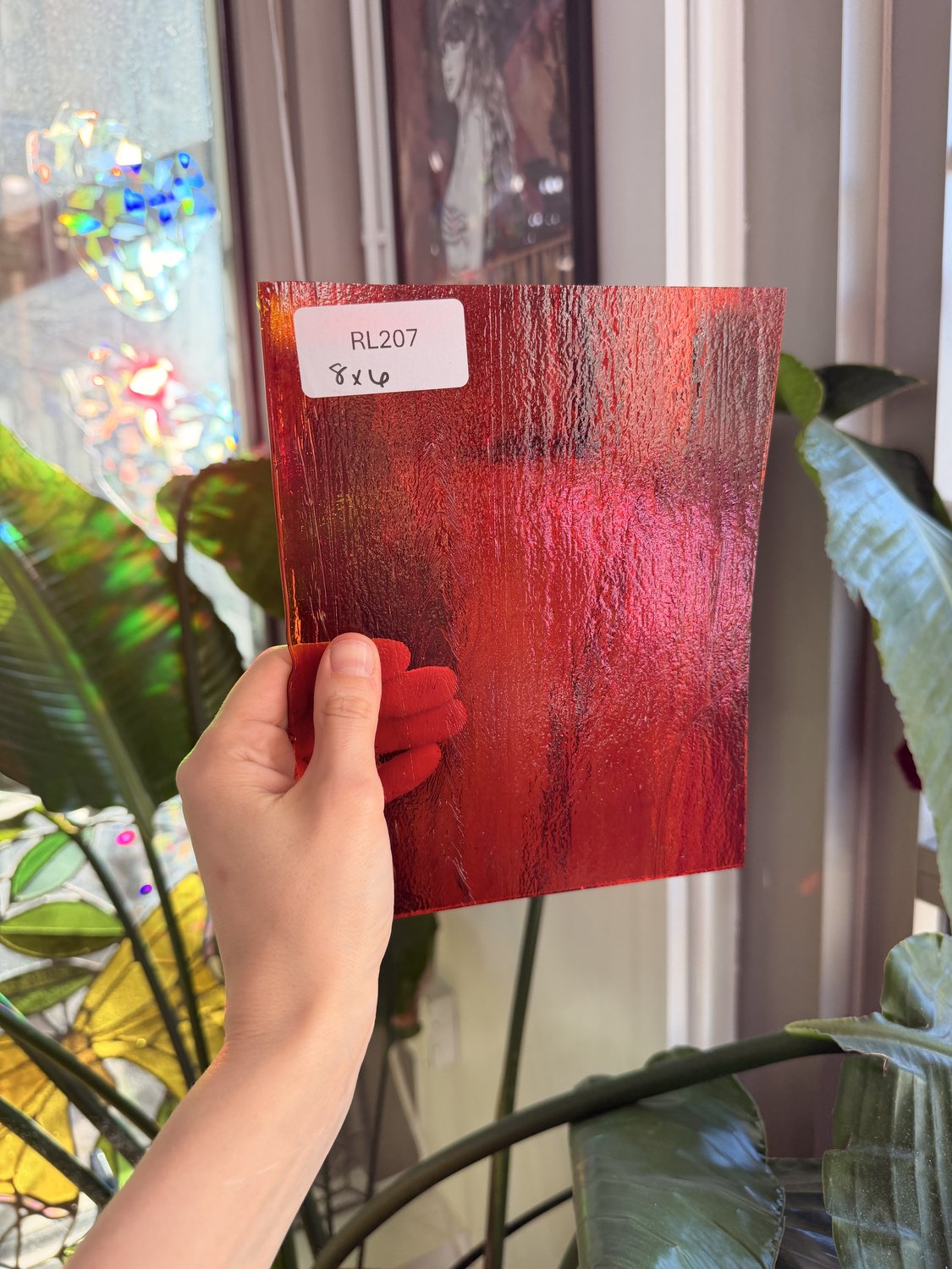 Red Transparent Sheet Glass
