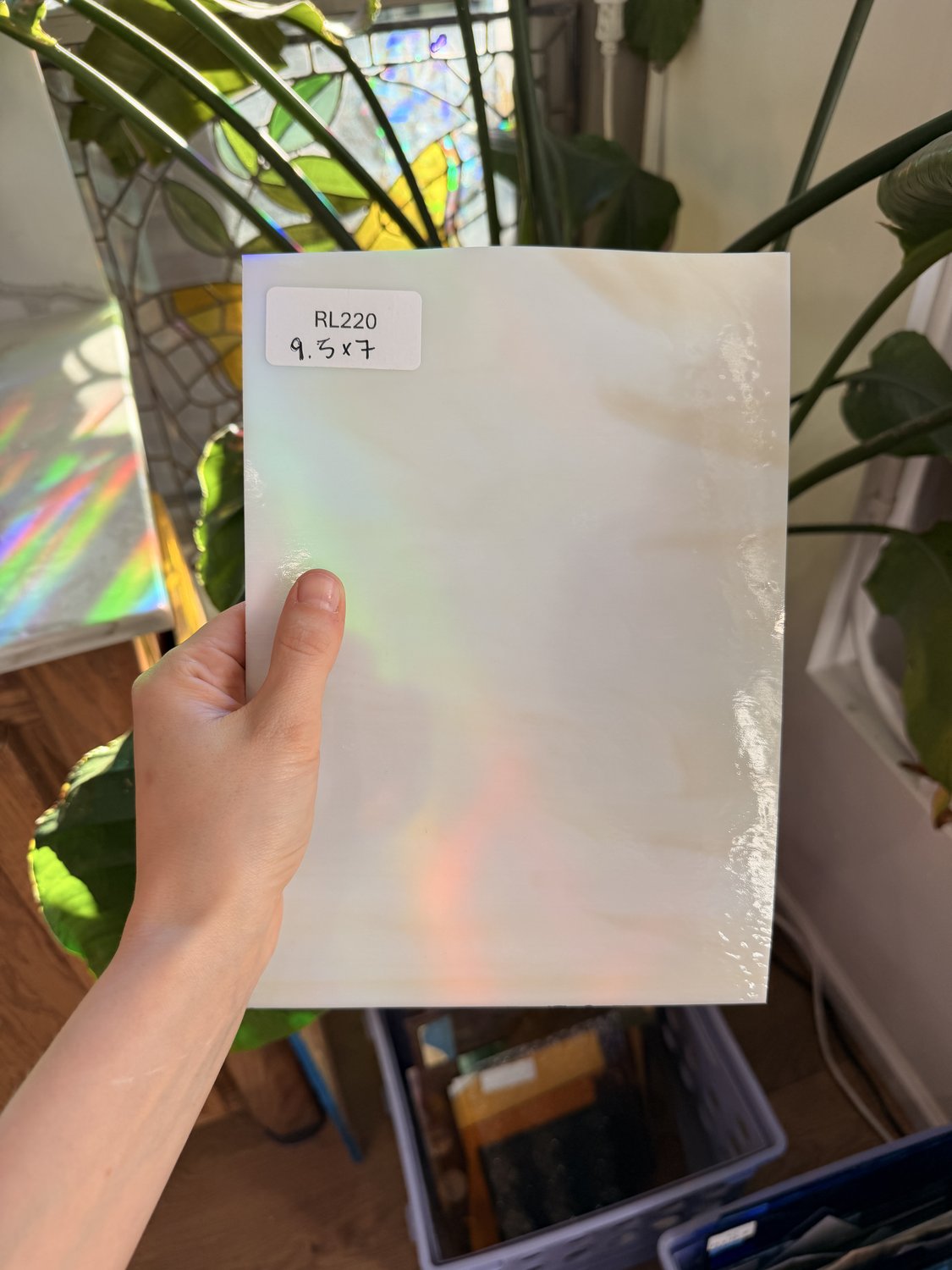 White Tan Wispy Opal Sheet Glass