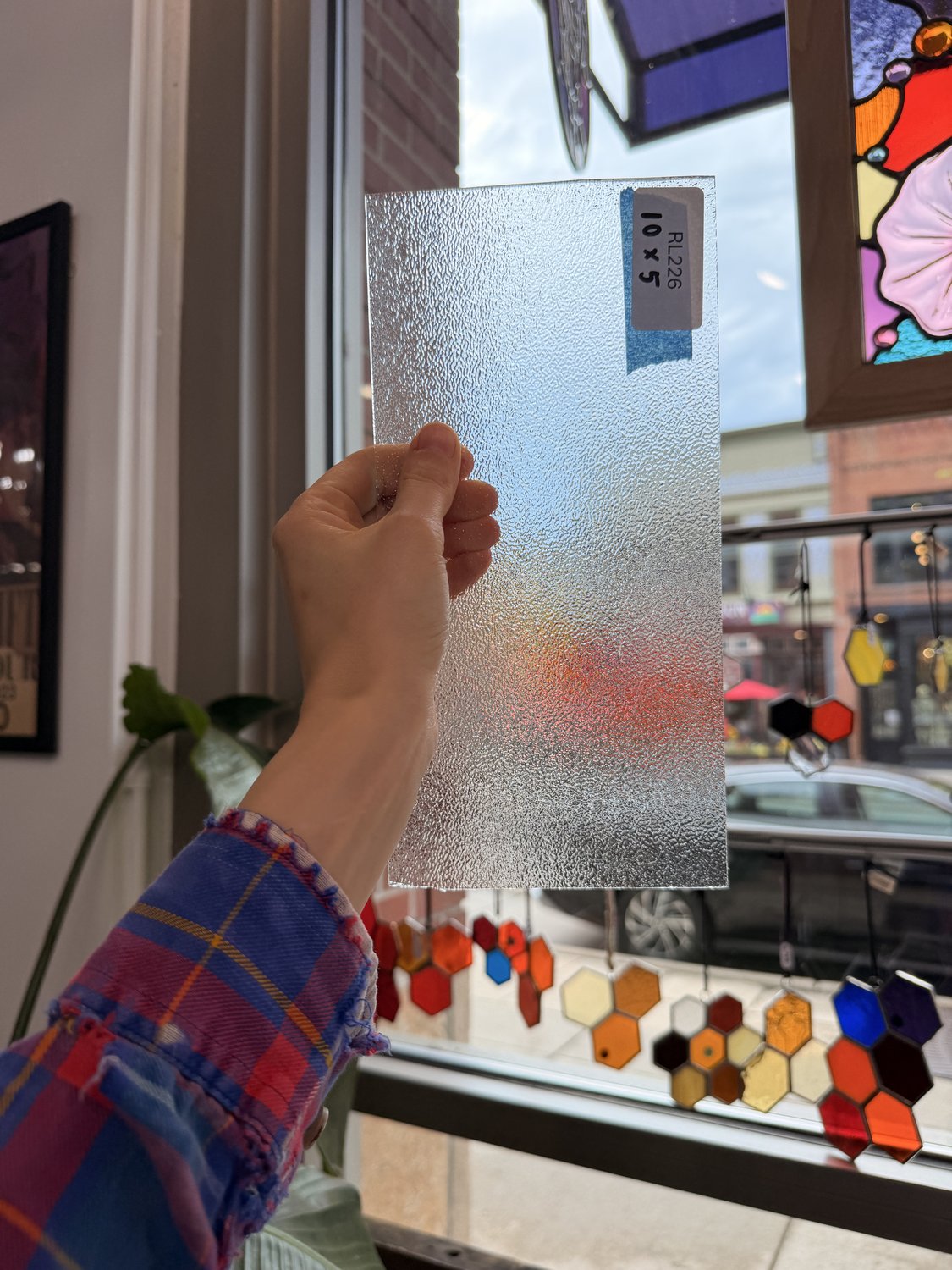 Clear Thicker Pebbled Sheet Glass – RL226