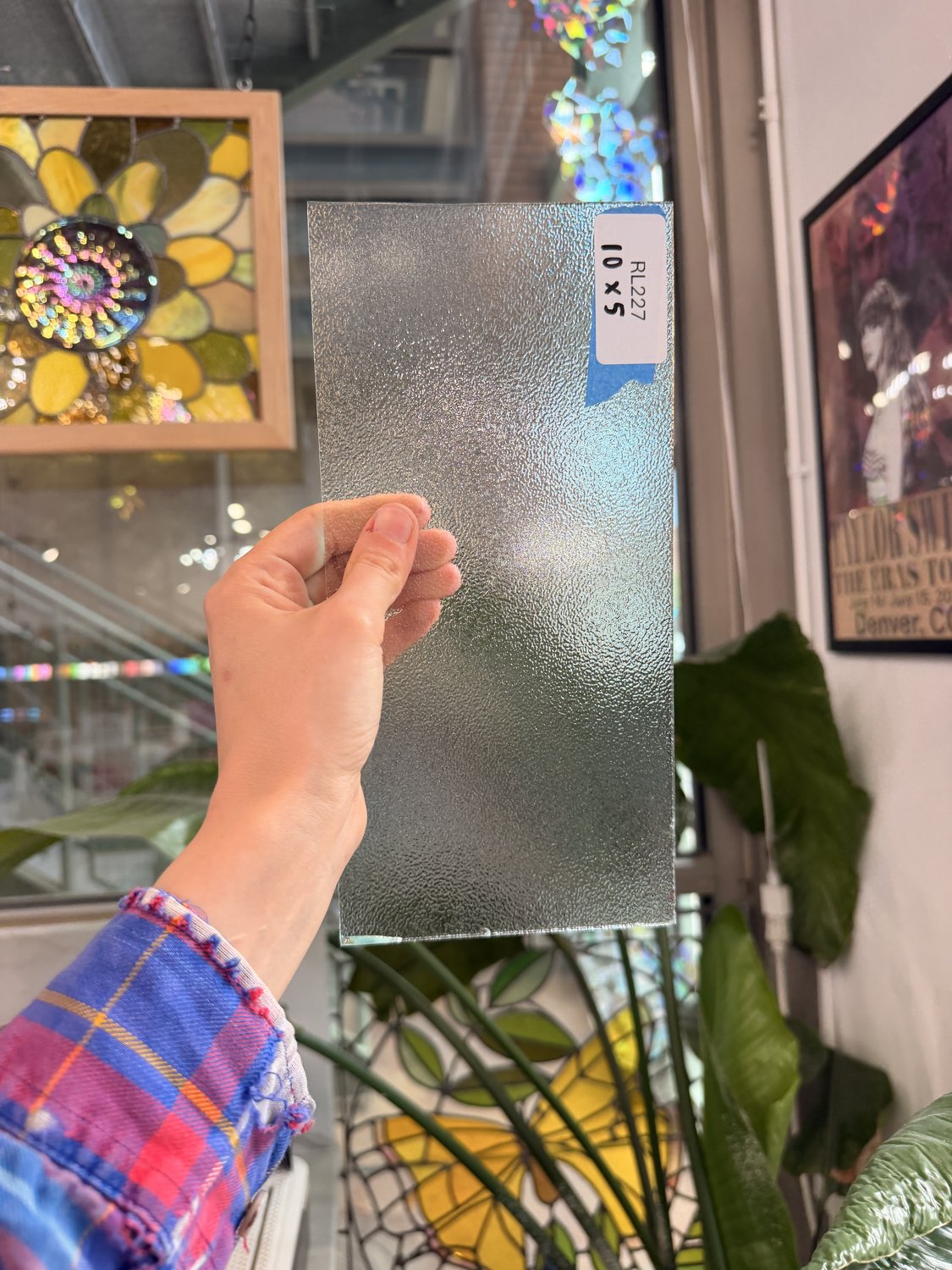 Clear Thicker Pebbled Sheet Glass – RL227