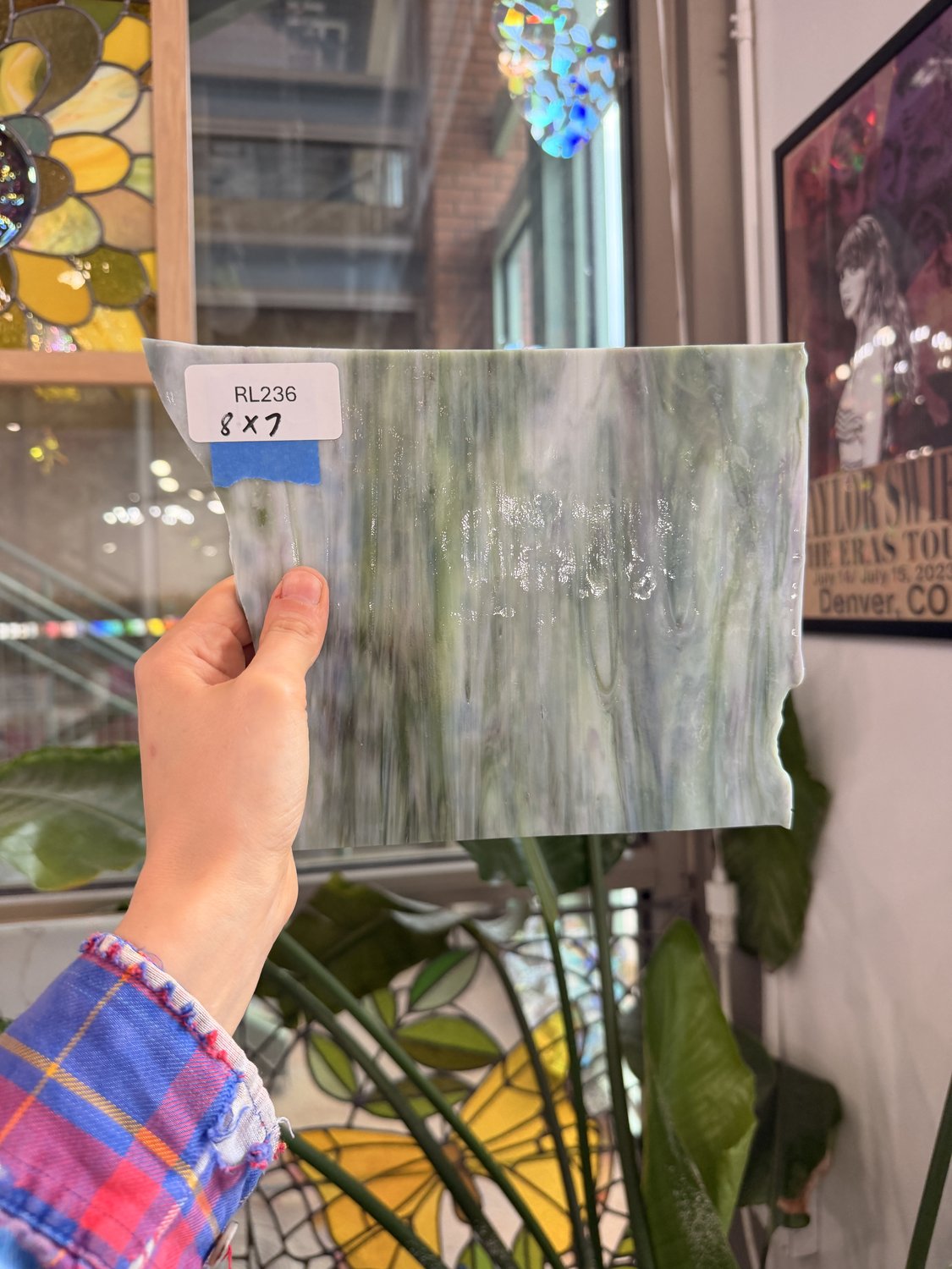 Tan White Green Mixed Youghiogheny Sheet Glass – RL236