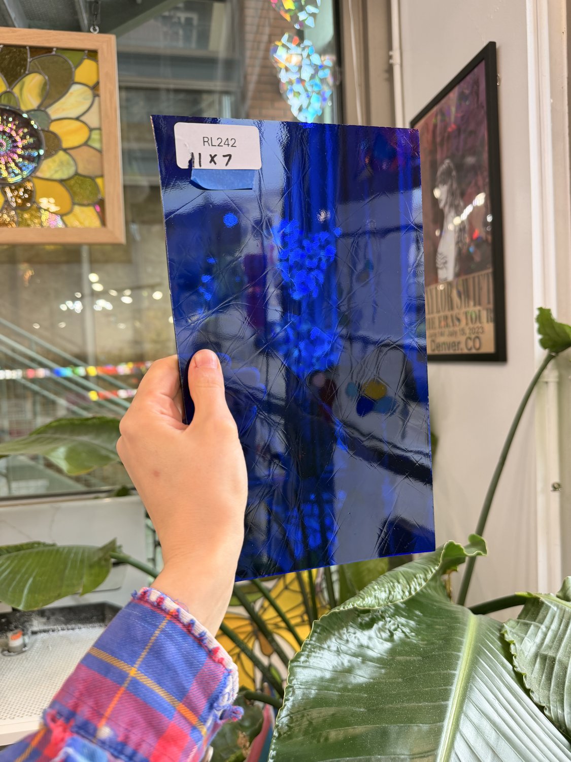 Dark Blue Vintage Spectrum Artique Sheet Glass – RL242