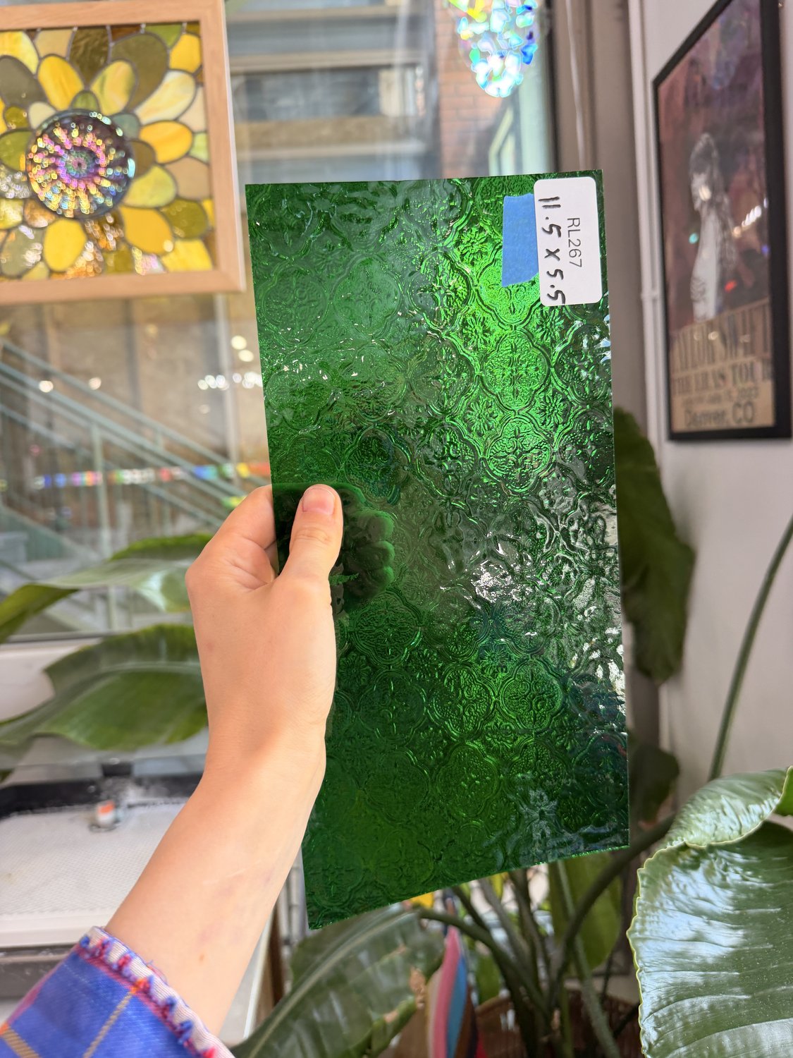 Dark Green Transparent Lace Textured Choice Sheet Glass