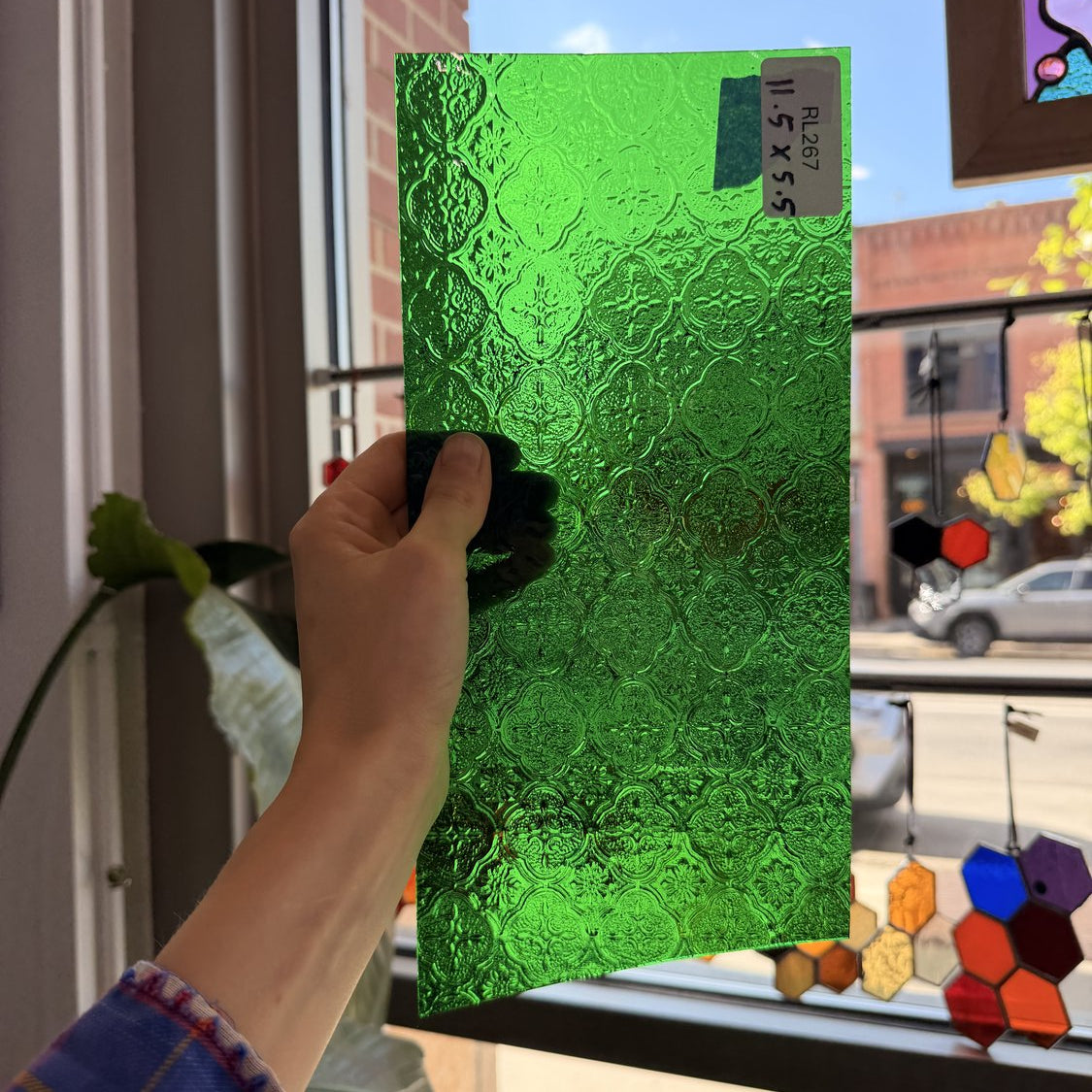 Dark Green Transparent Lace Textured Choice Sheet Glass