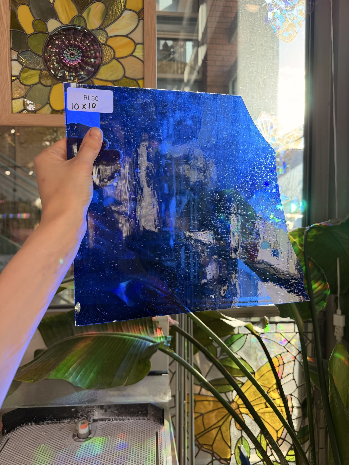 Dark Blue Mouthblown Transparent Flash Glass on Clear