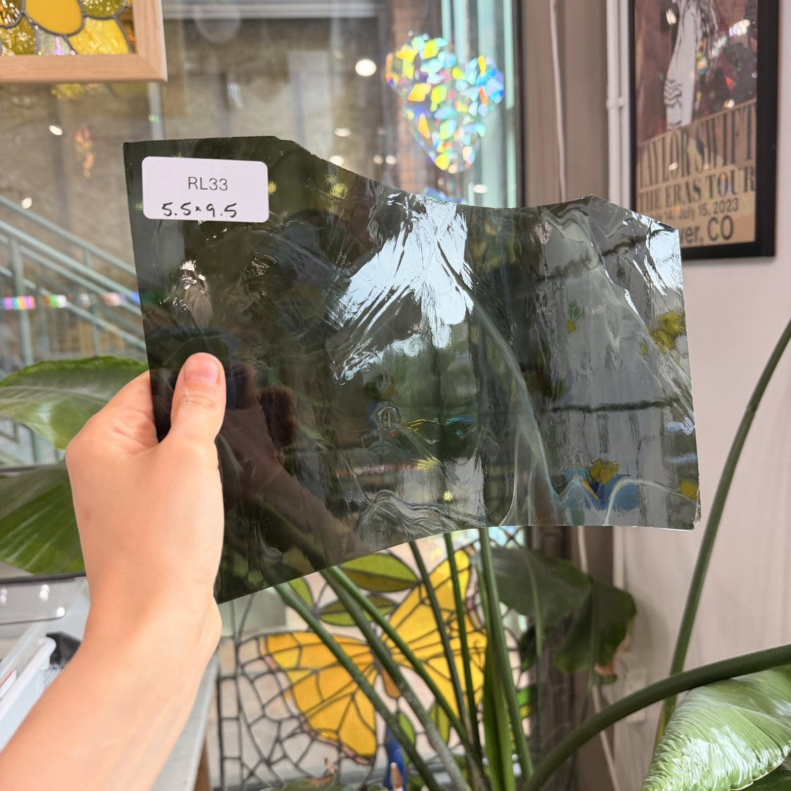 Green White Wispy Spectrum Sheet Glass