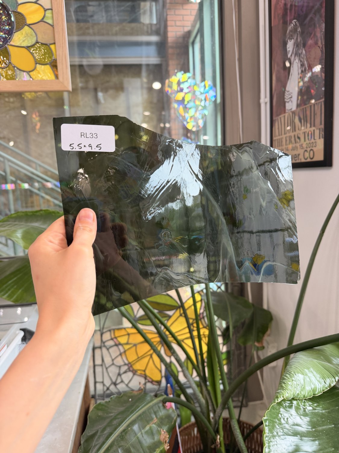 Green White Wispy Spectrum Sheet Glass