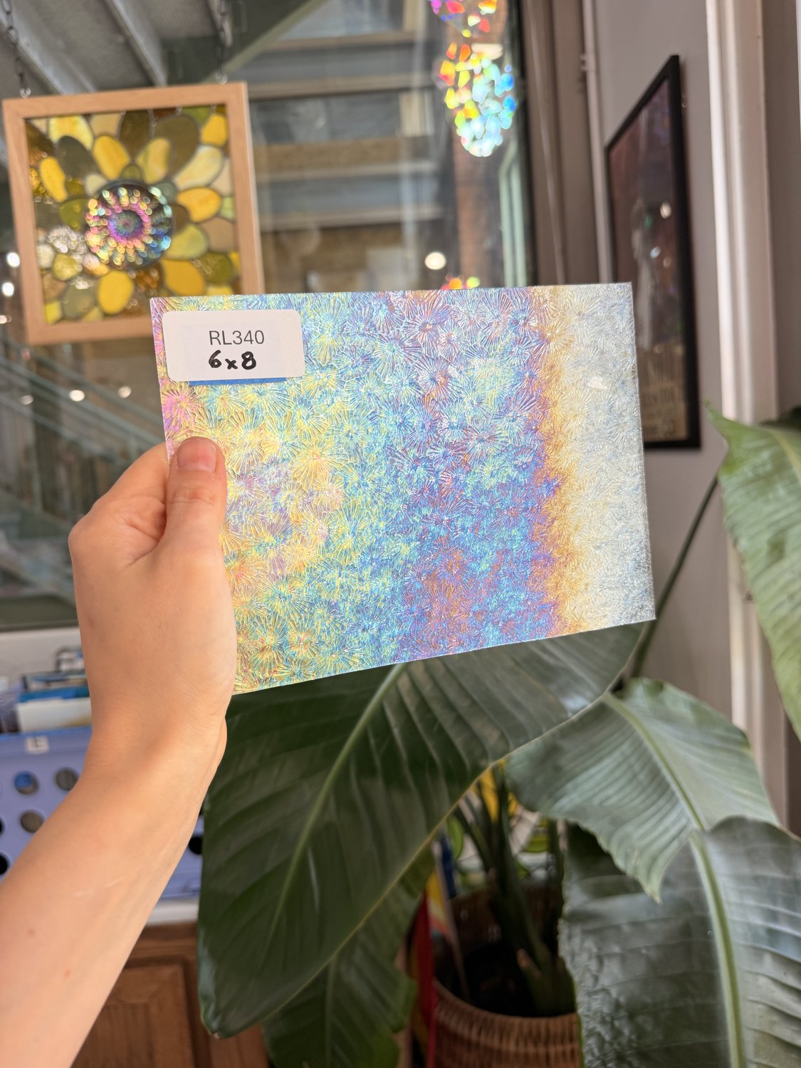 Clear Iridescent Florentine Wissmach Sheet Glass – RL340