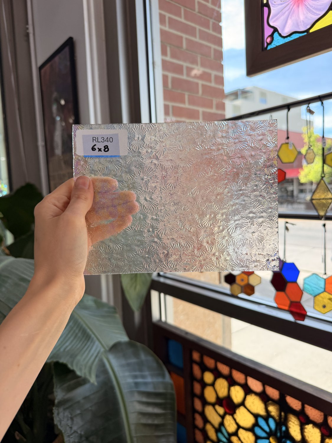 Clear Iridescent Florentine Wissmach Sheet Glass – RL340