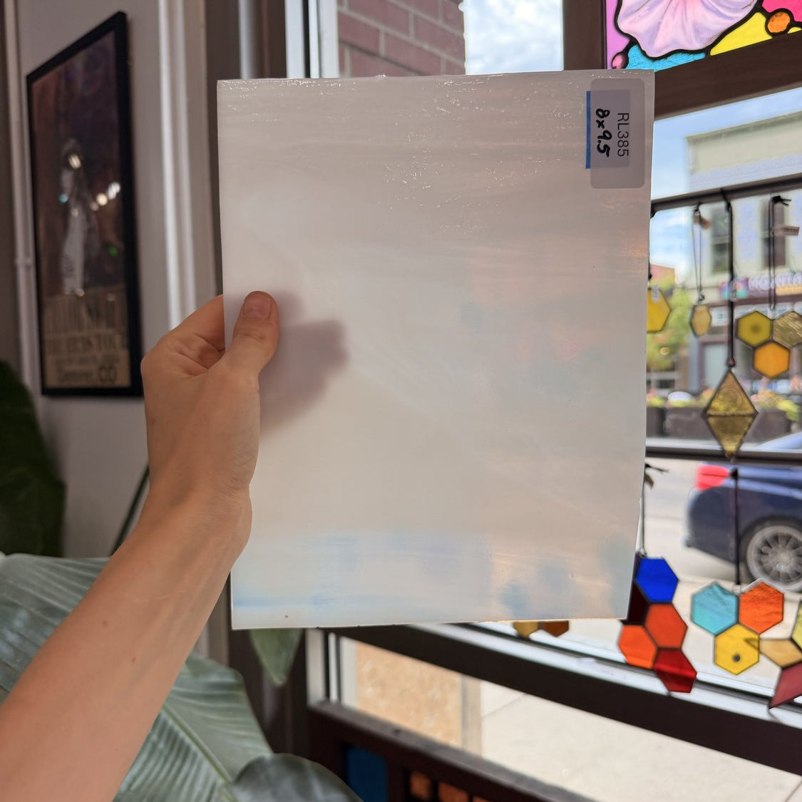 Vintage White Wispy Spectrum Sheet Glass