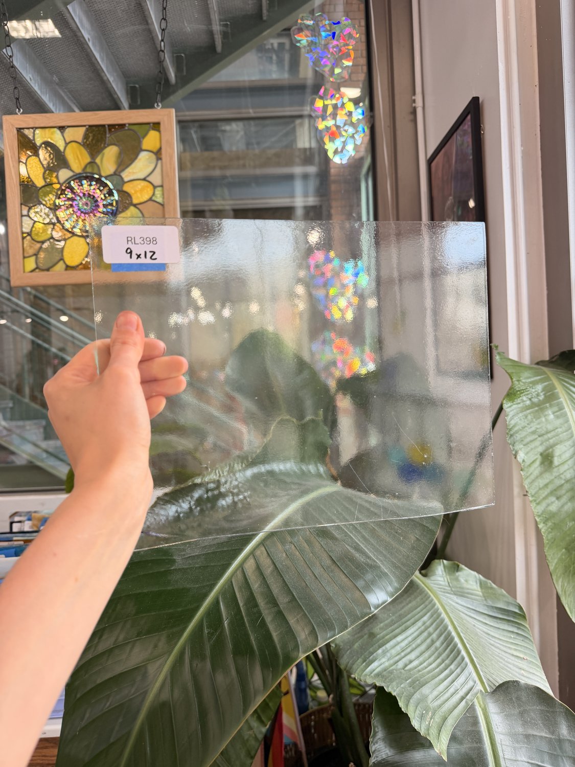 Transparent Oceanside Sheet Glass (Small Scratches)