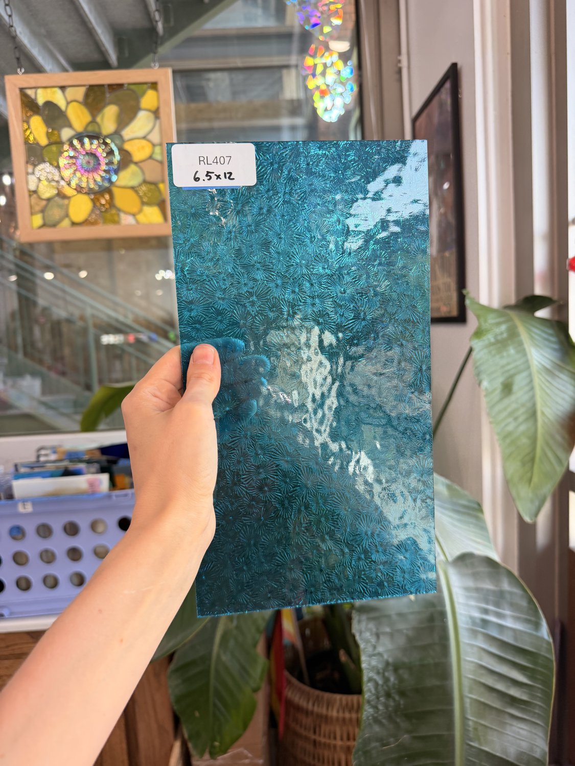 Caribbean Blue Transparent Textured Wissmach Florentine Sheet Glass – RL407