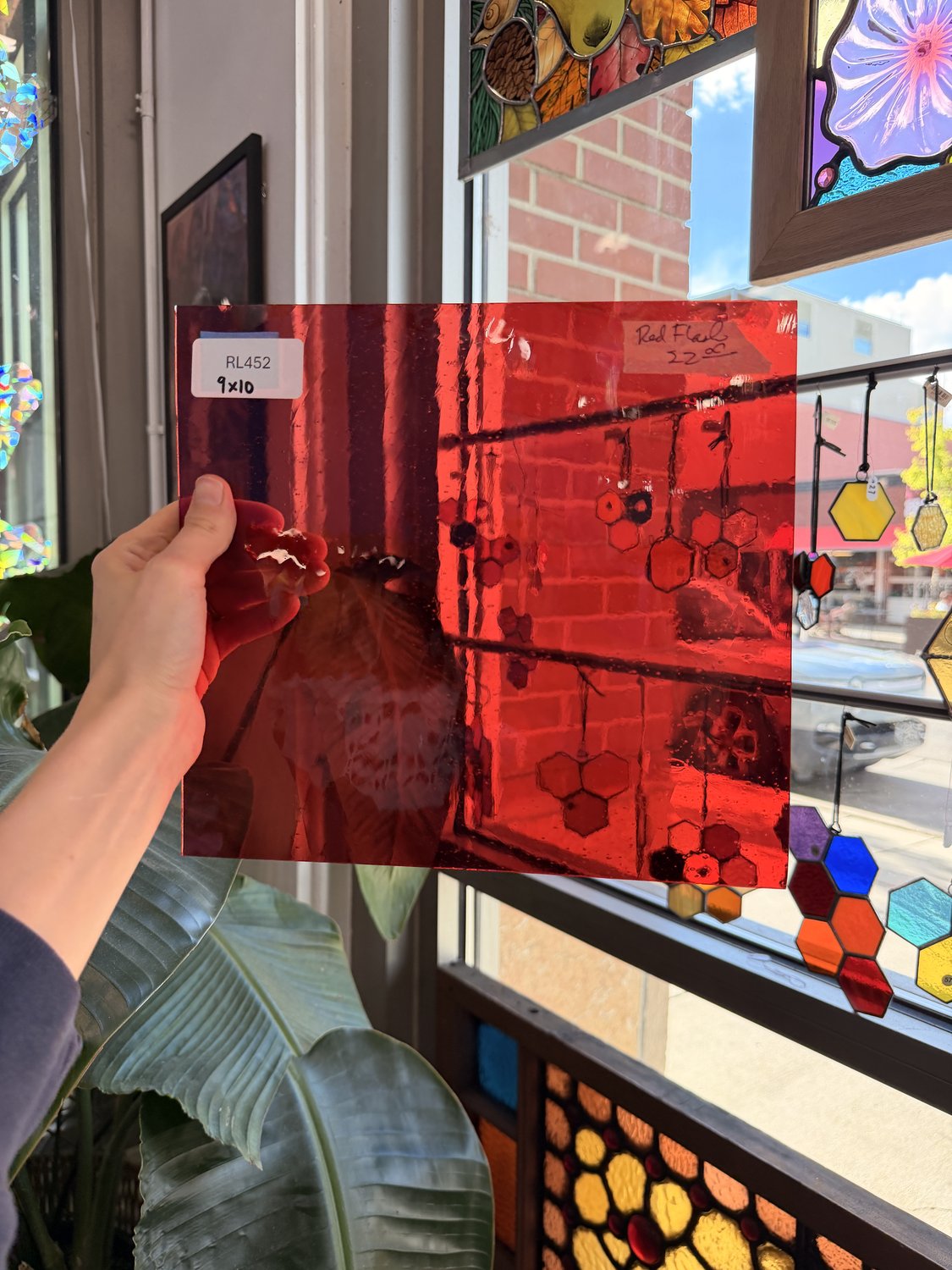 Transparent Light Red on Clear Flash Glass Sheet Glass – RL452