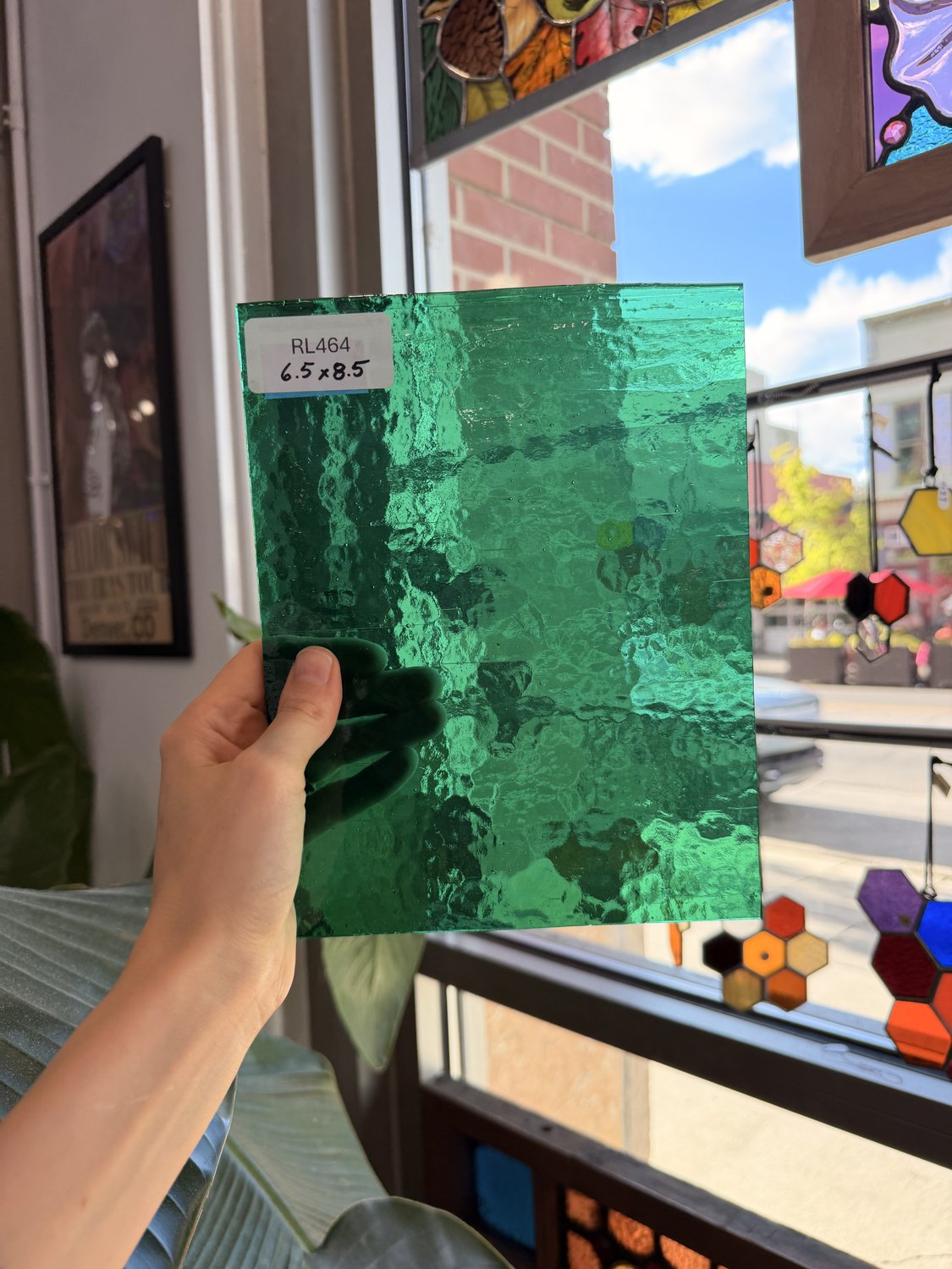 Green Textured Transparent Hammered Choicce Sheet Glass – RL464