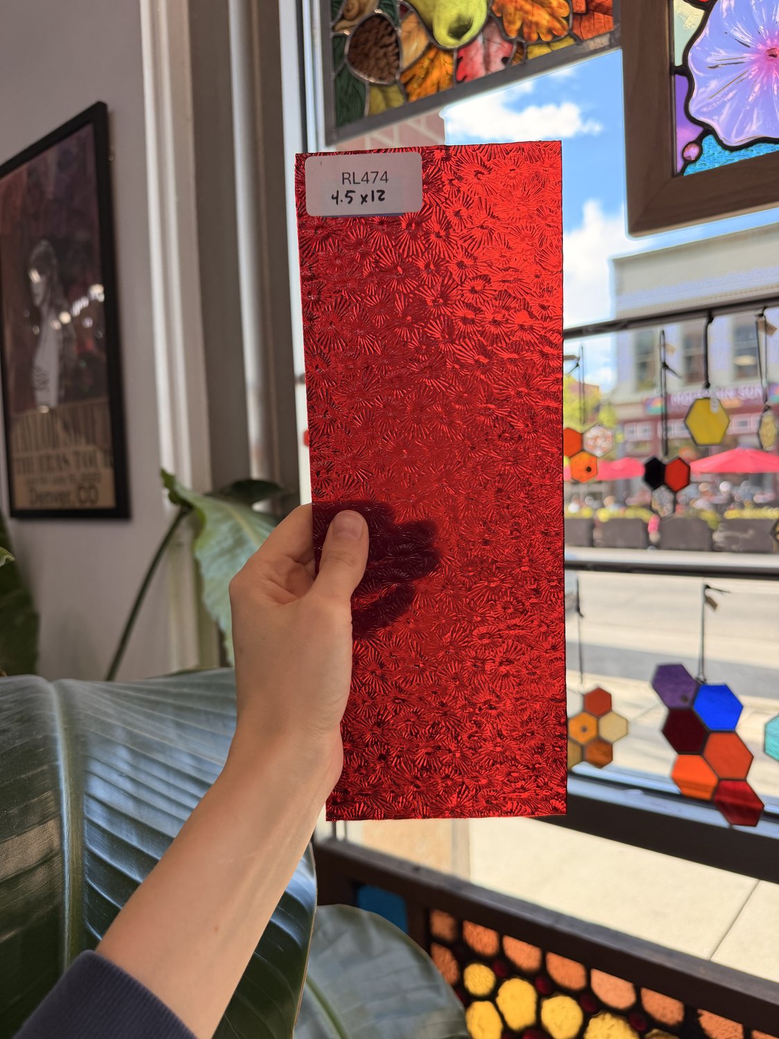 Red Transparent Florentine Wissmach Sheet Glass – RL474