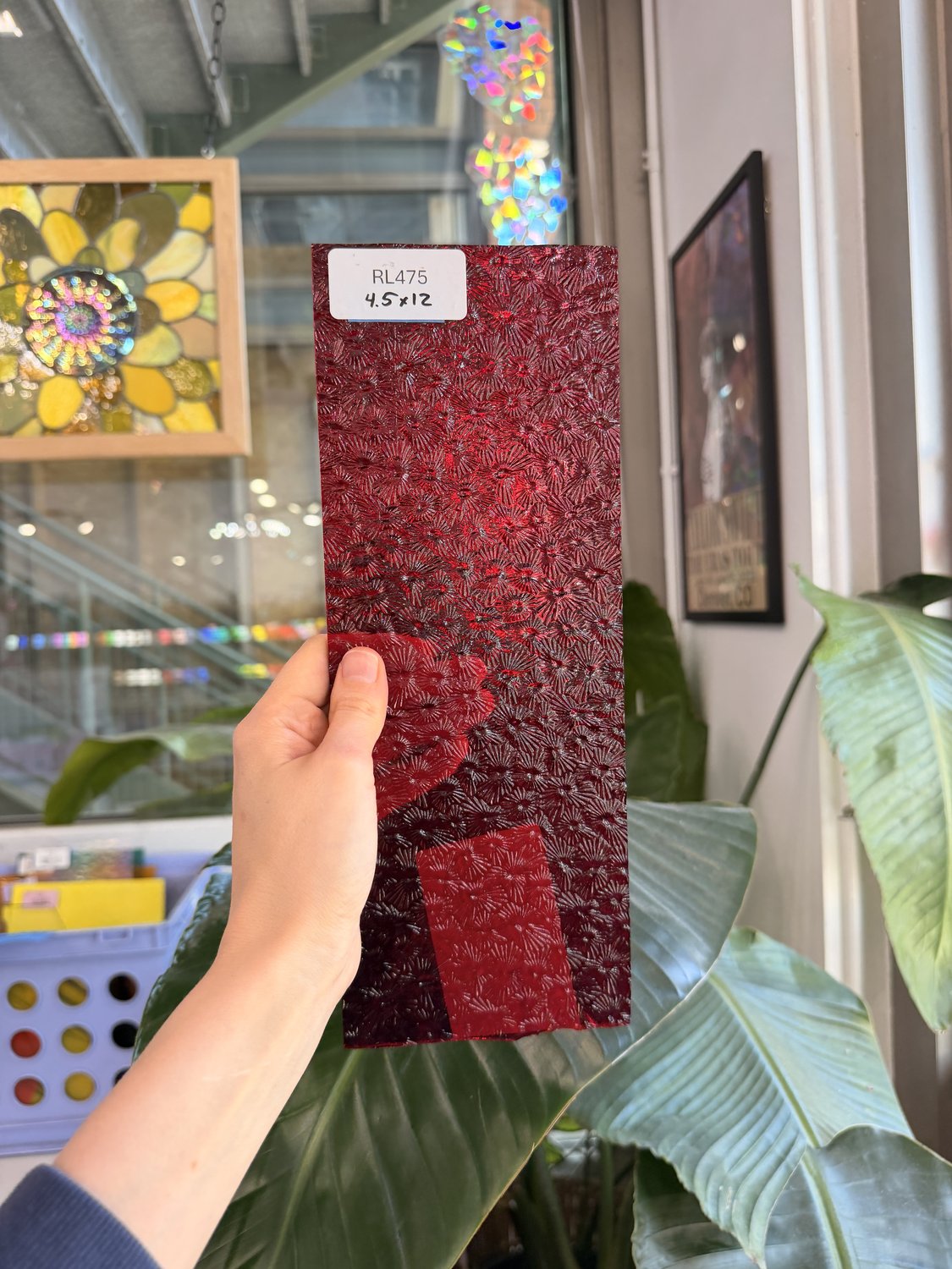 Red Transparent Florentine Wissmach Sheet Glass – RL475