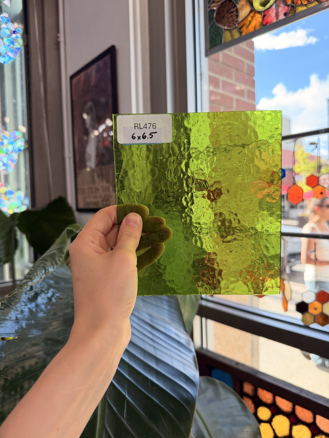 Lime Green Transparent Hammered Textured Sheet Glass – RL476