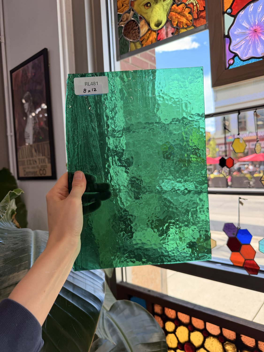 Green Textured Transparent Hammered Choicce Sheet Glass – RL481