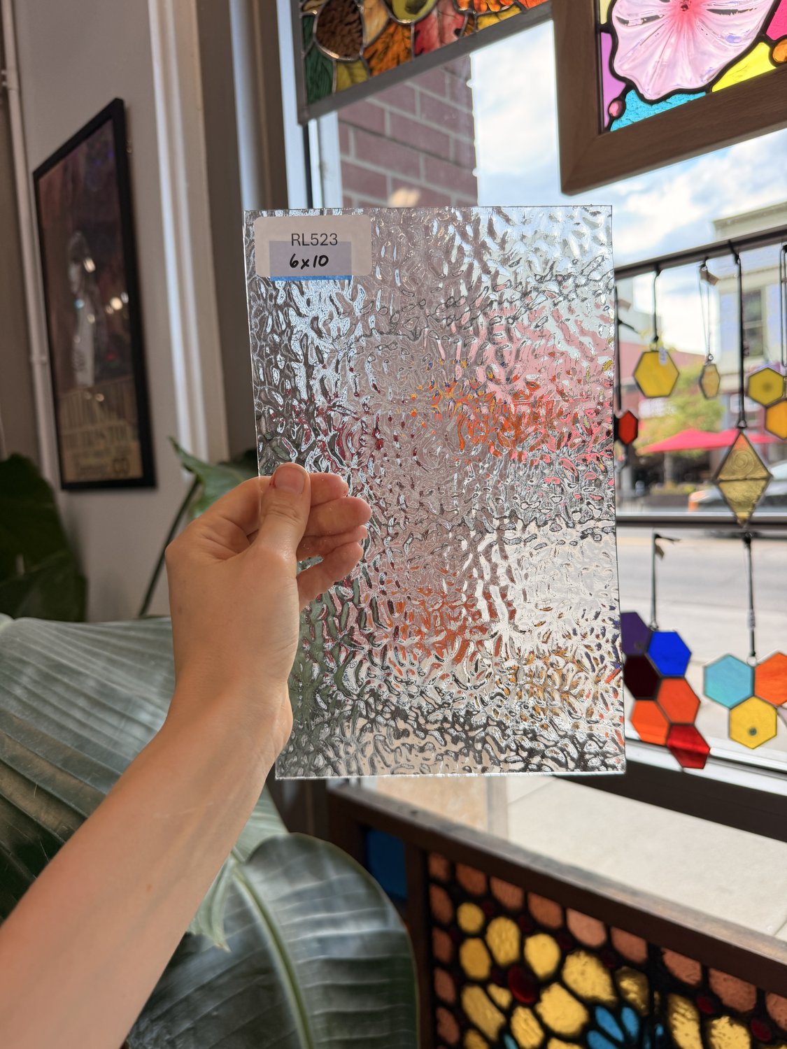 Clear Textured English Muffle Sheet Glass