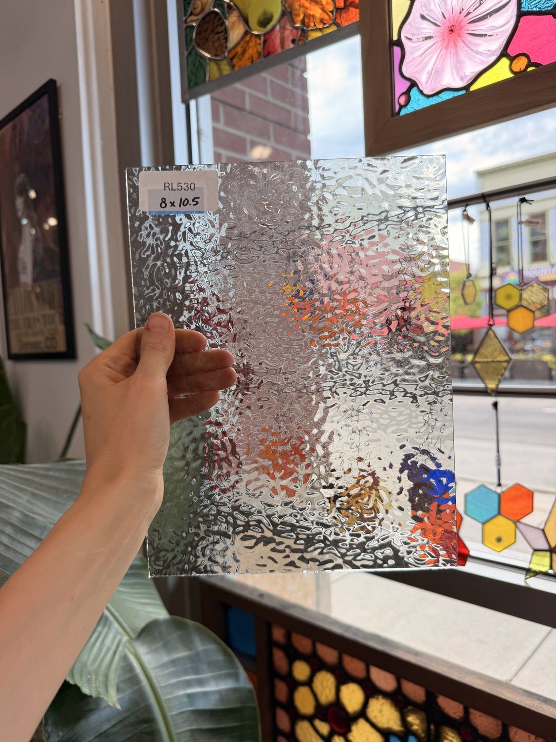 Clear Gray Transparent Textured English Muffled Sheet Glass