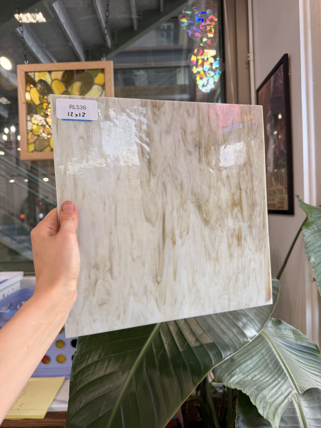 Marbled Brown Cream Wispy Sheet Glass – RL536