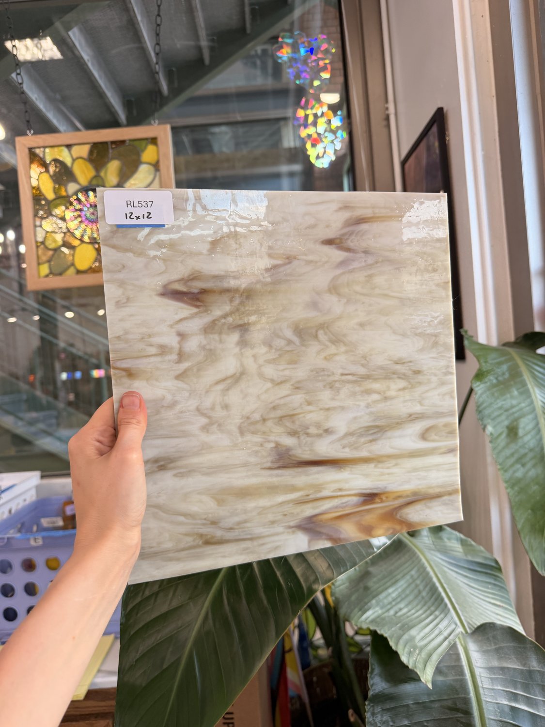 Marbled Brown Cream Wispy Sheet Glass – RL537