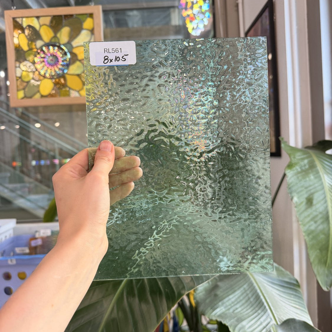 Transparent Light Mint Green English Muffle Sheet Glass
