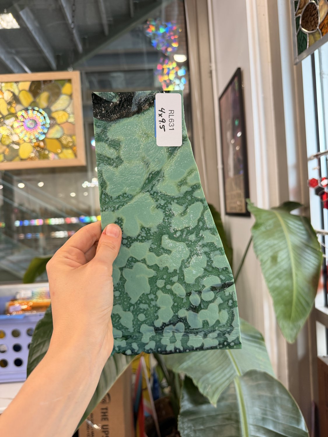 Emerald Mottled Bullseye Sheet Glass