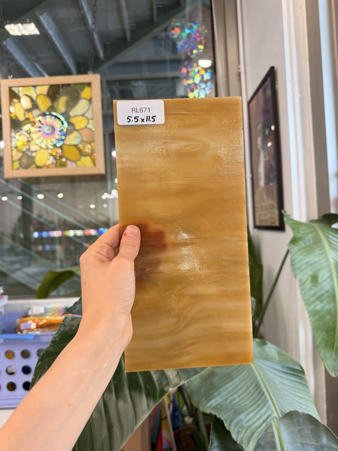 Mixed Amber Wispy Armstrong Sheet Glass – RL671
