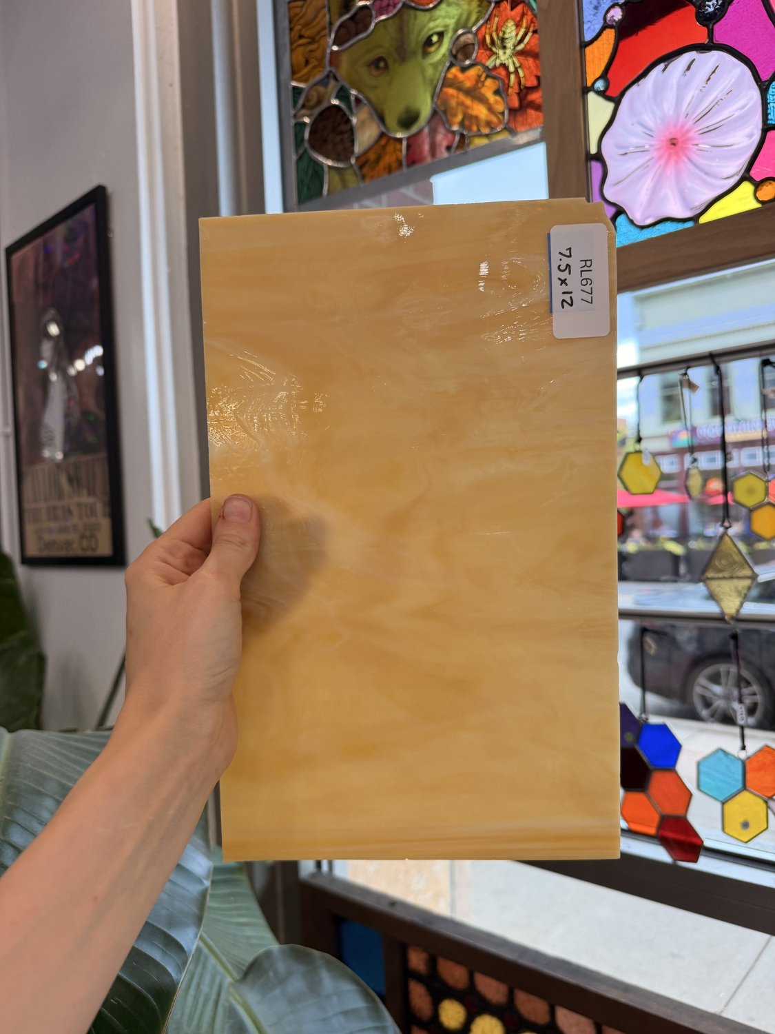 Medium Amber Wispy Vintage Spectrum Sheet Glass – RL677