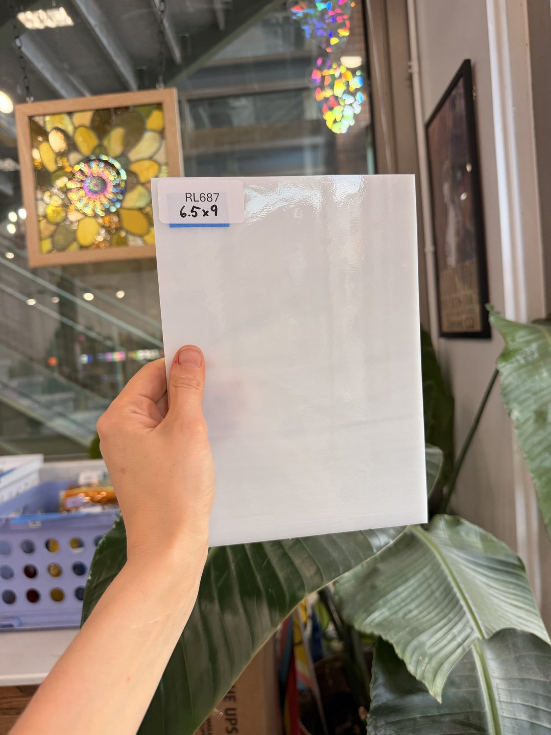 White Wispy Spectrum Sheet Glass