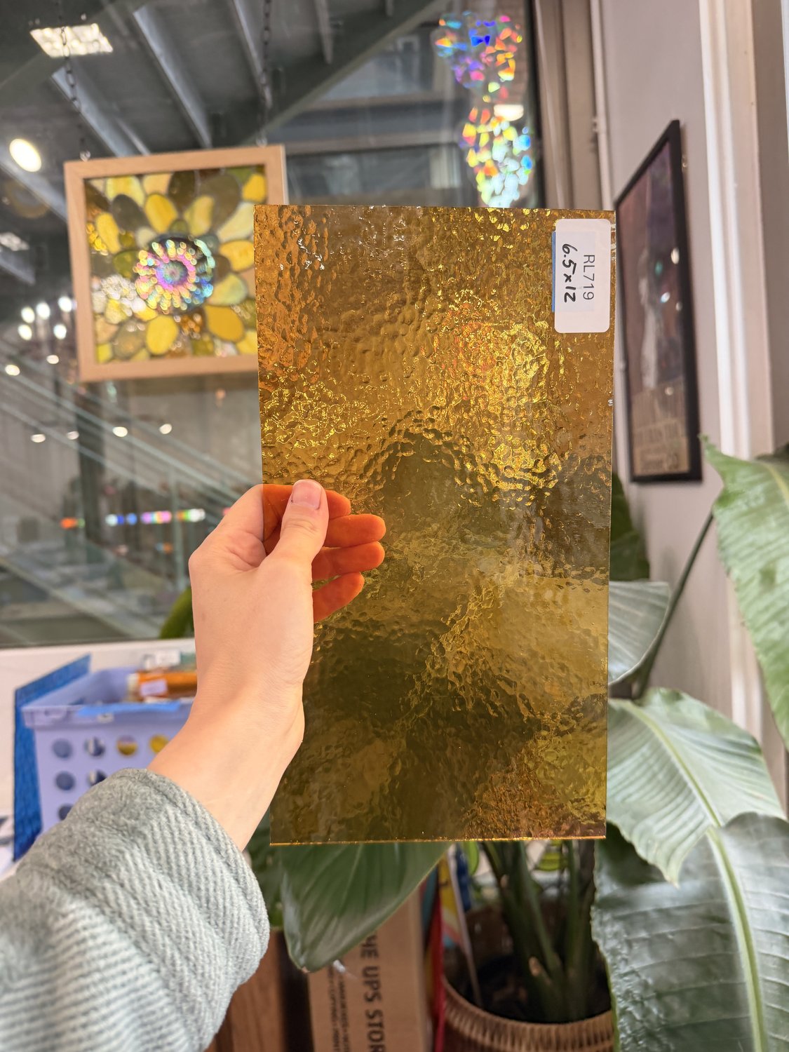 Butterscotch Classic Cathedral Transparent Amber Corella Wissmach Sheet Glass – RL719