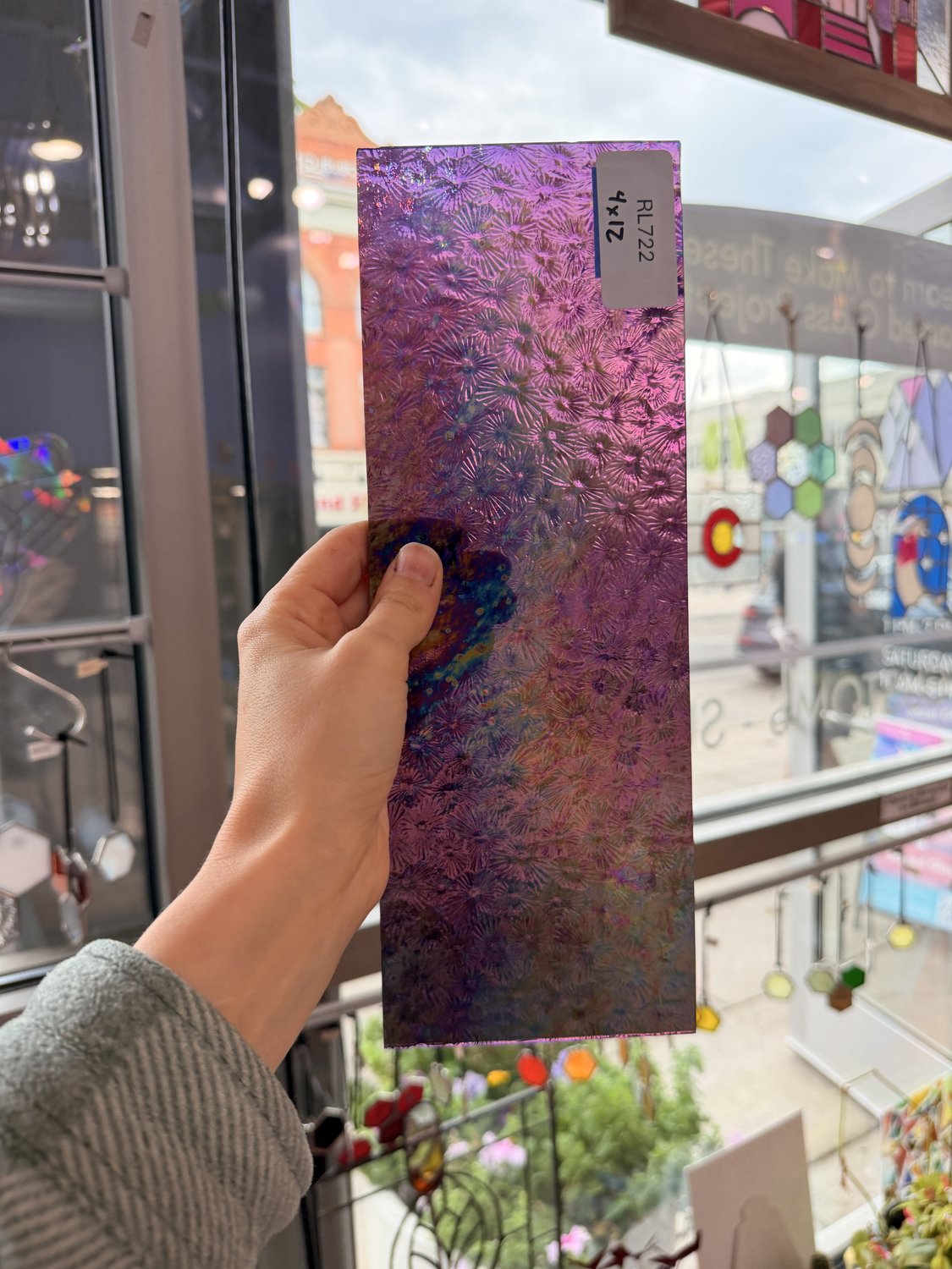 Iridescent Purple 311V Florentine Textured Transparent Wissmach Sheet Glass – RL722