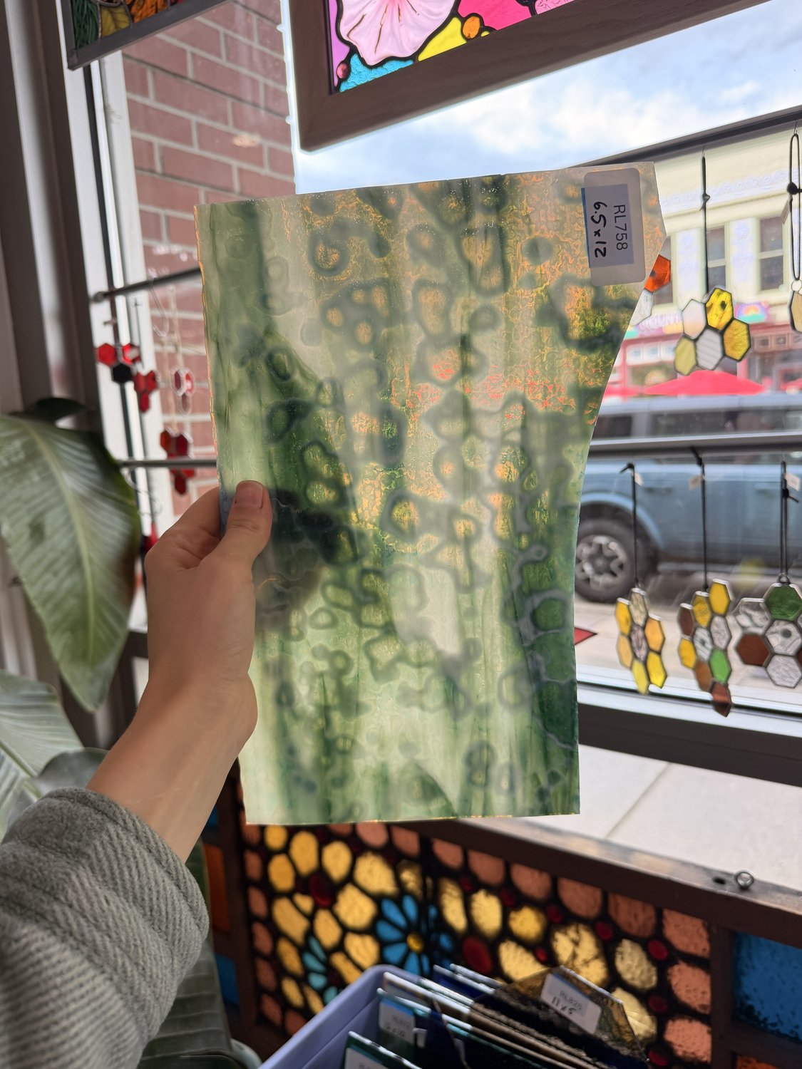 Mixed Green Mottled Bullseye Sheet Glass – RL758
