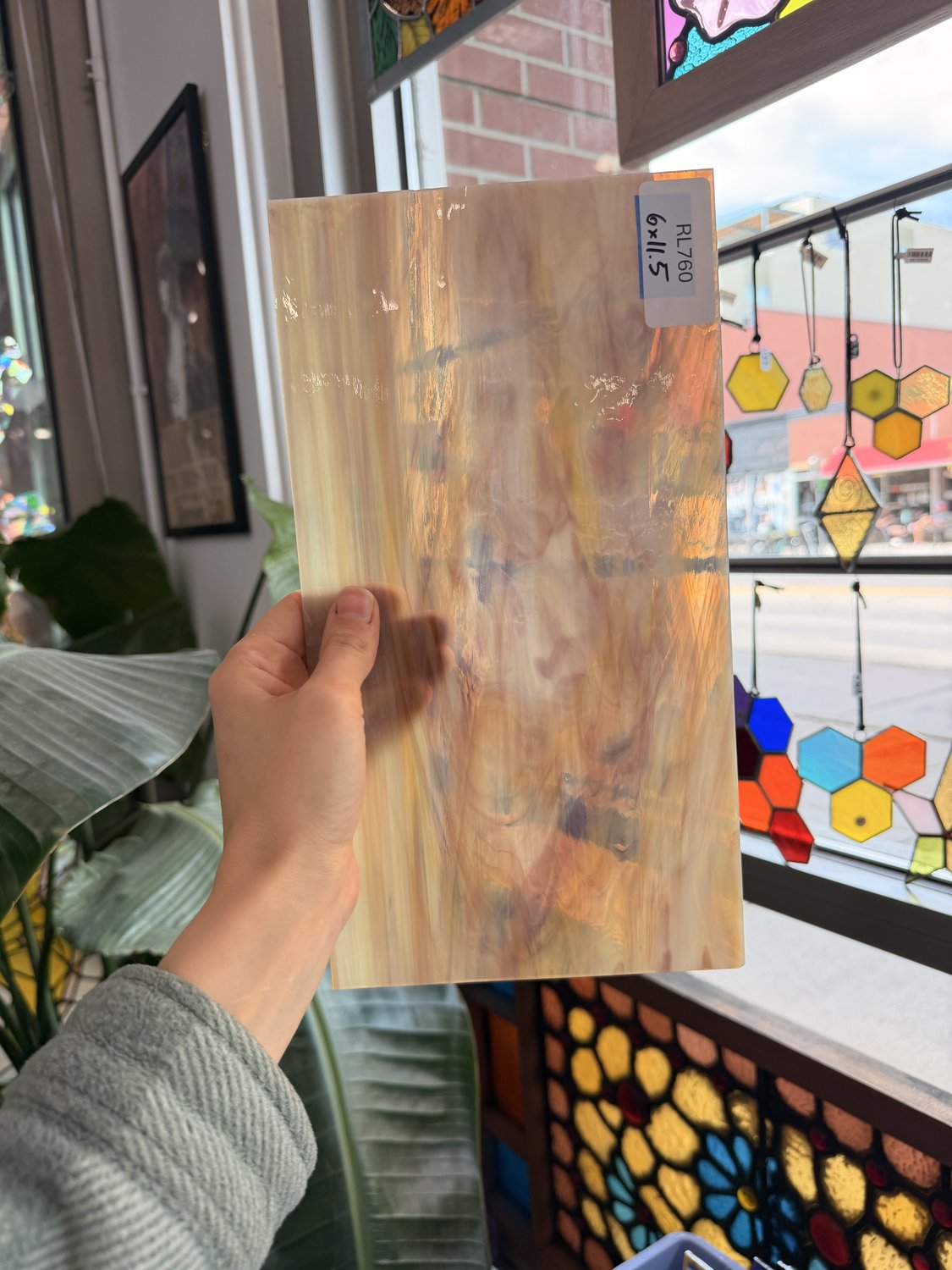 Purple Amber Wispy Vintage Spectrum Sheet Glass – RL760