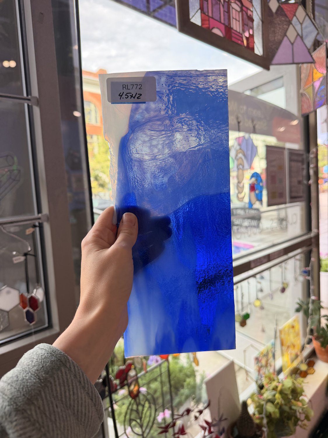 Blue White Mixed Vintage Uroboros Sheet Glass – RL772