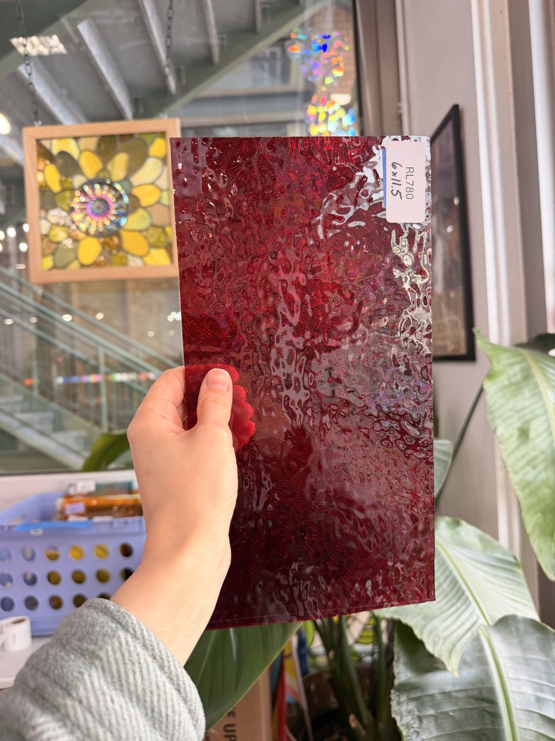 Red Transparent Textured Florentine Wissmach Sheet Glass – RL780