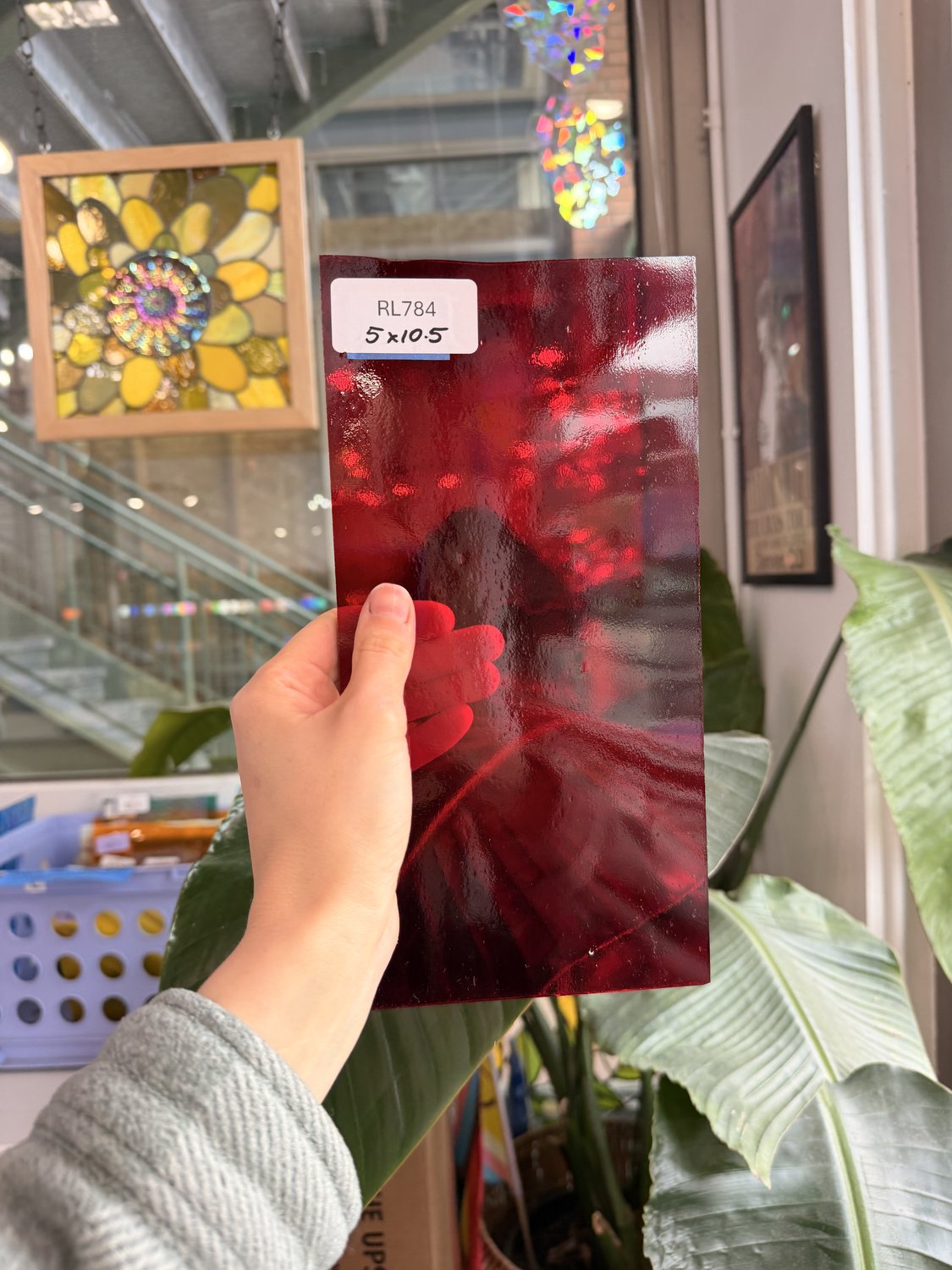 Red Transparent Sheet Glass Oceanside – RL784