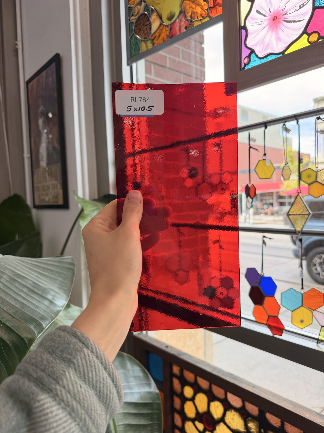 Red Transparent Sheet Glass Oceanside – RL784