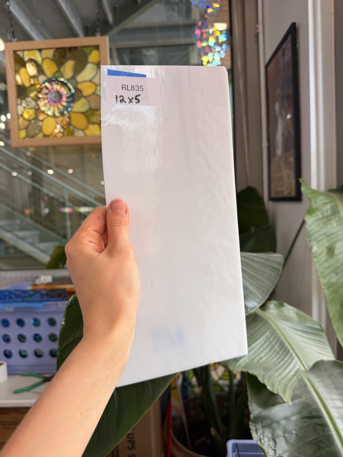 White Clear Wispy Oceanside Fusible 96 COE Sheet Glass