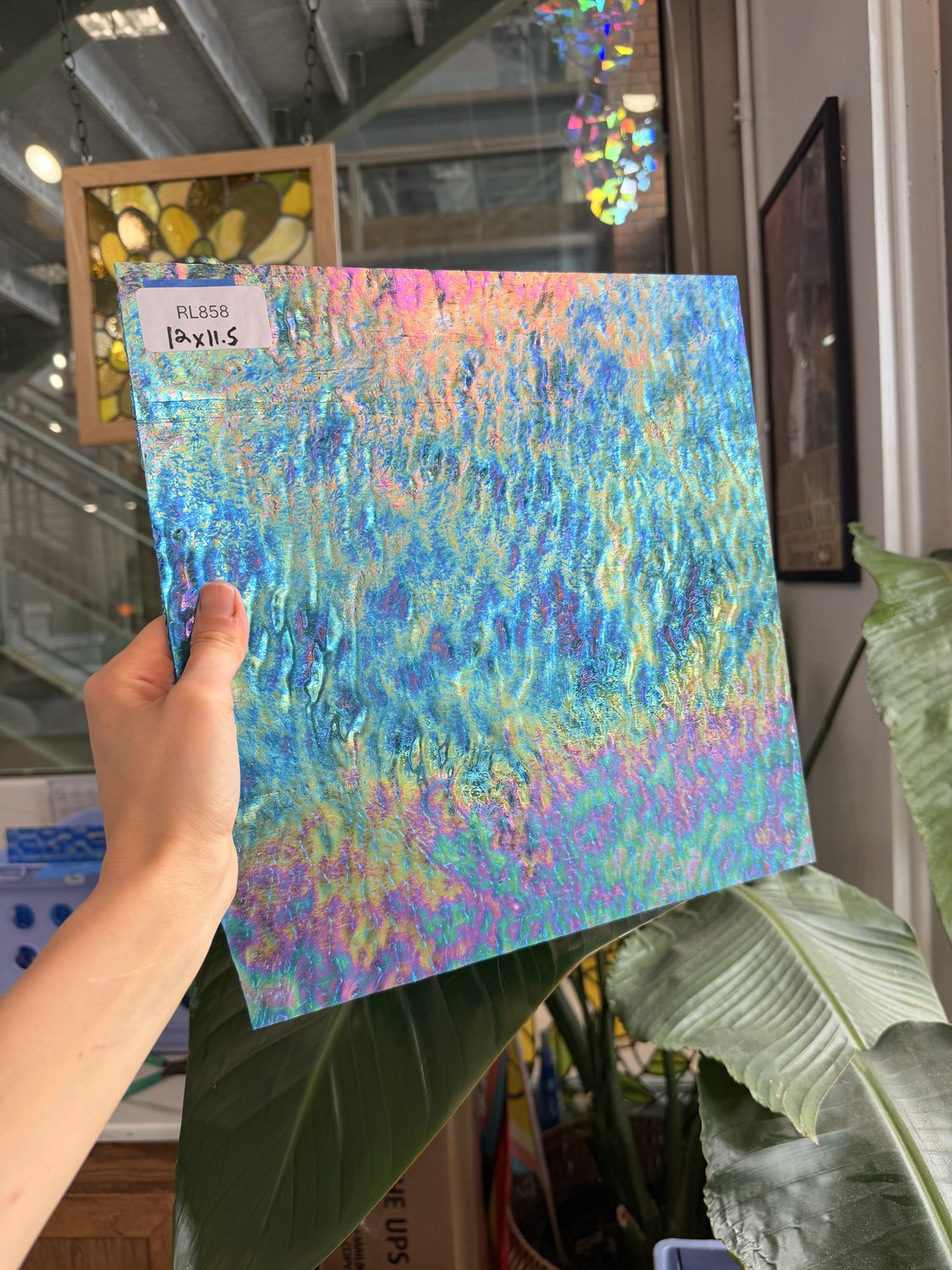 Iridescent Transparent Peacock Blue Tight Ripple Kokomo Sheet Glass – RL858