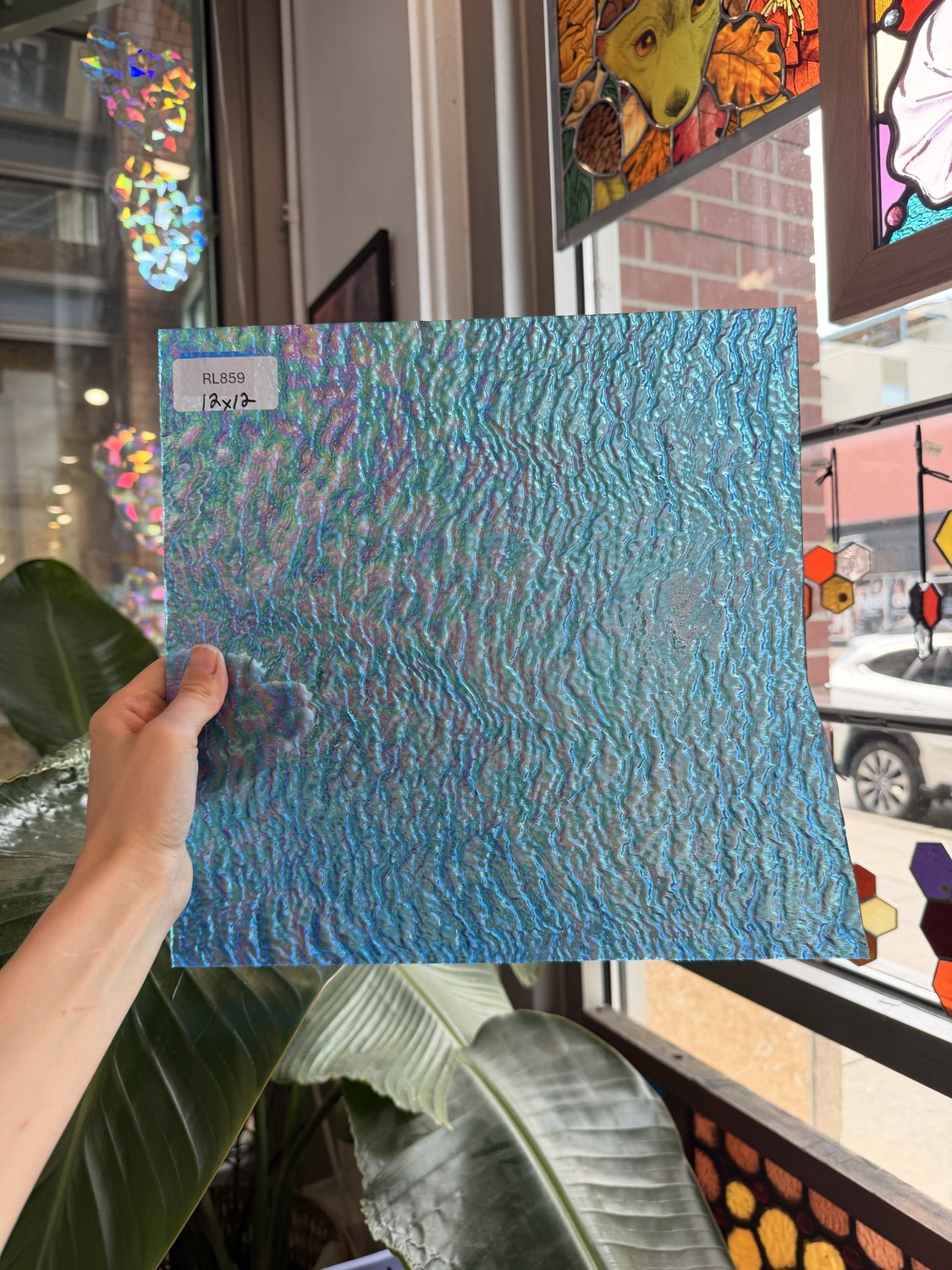 Iridescent Transparent Peacock Blue Tight Ripple Kokomo Sheet Glass – RL859
